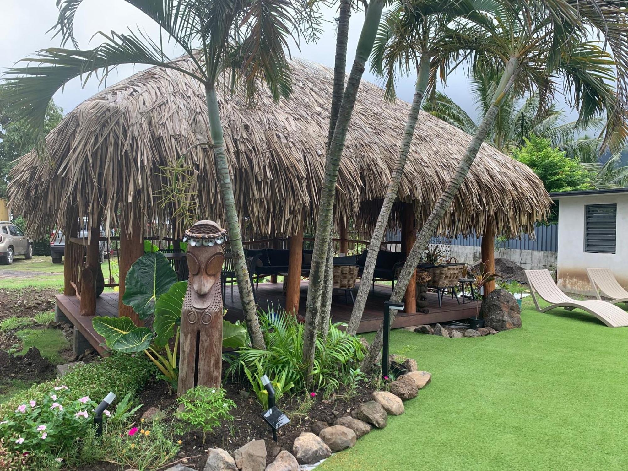Tiki Ora - Fetia Bora Bora